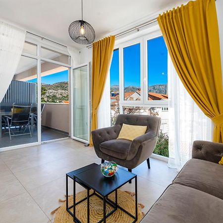 Oyo Deluxe Apartments Dubrovnik Exteriör bild