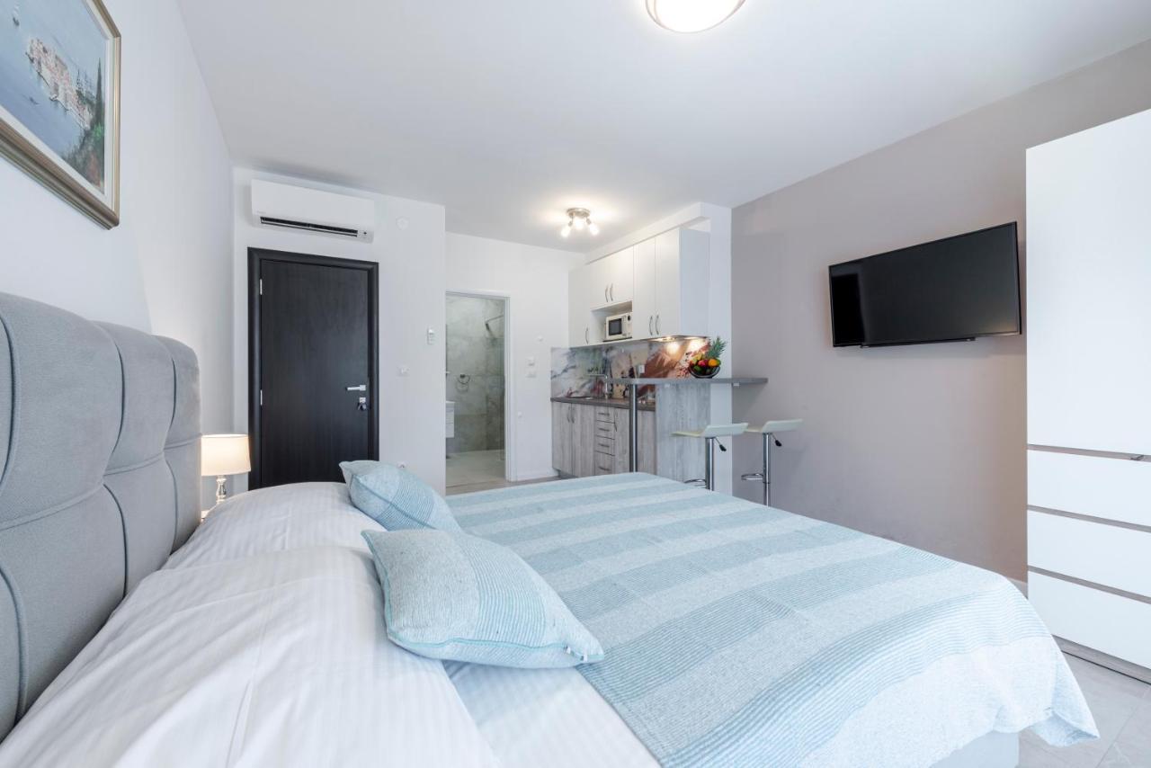 Oyo Deluxe Apartments Dubrovnik Exteriör bild