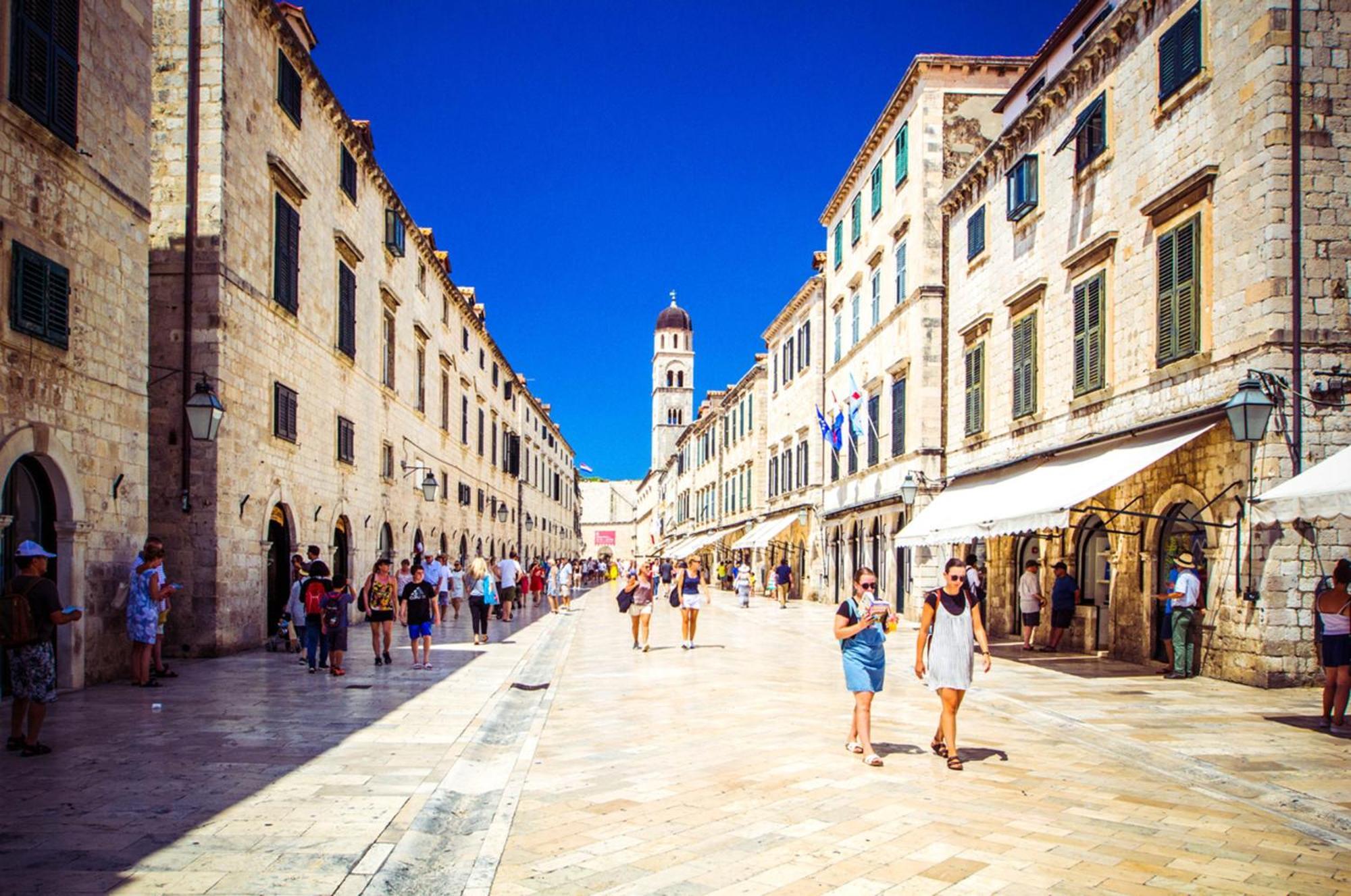 Oyo Deluxe Apartments Dubrovnik Exteriör bild