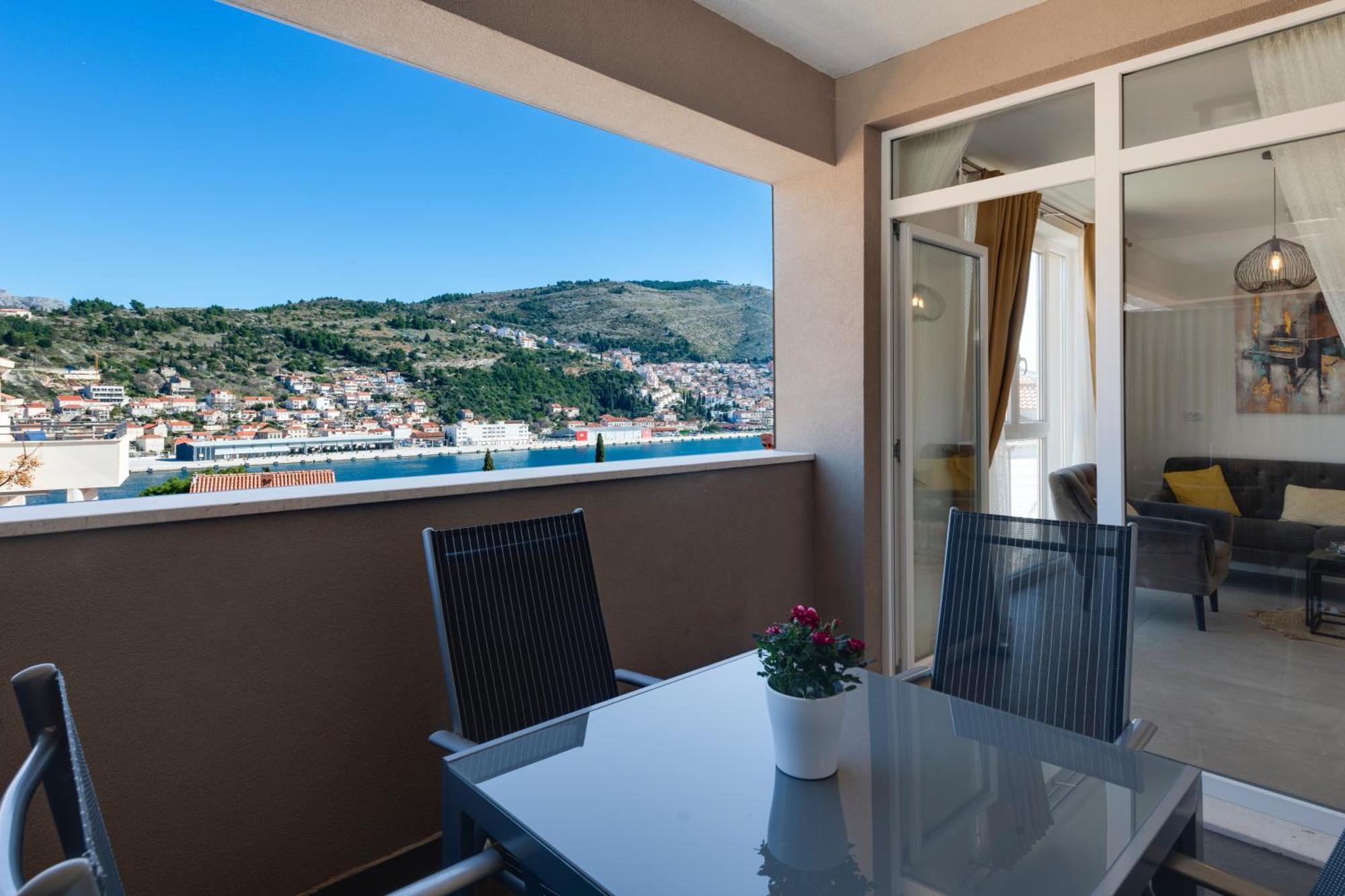 Oyo Deluxe Apartments Dubrovnik Exteriör bild