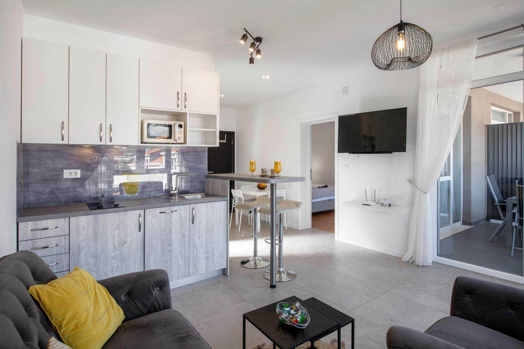 Oyo Deluxe Apartments Dubrovnik Exteriör bild